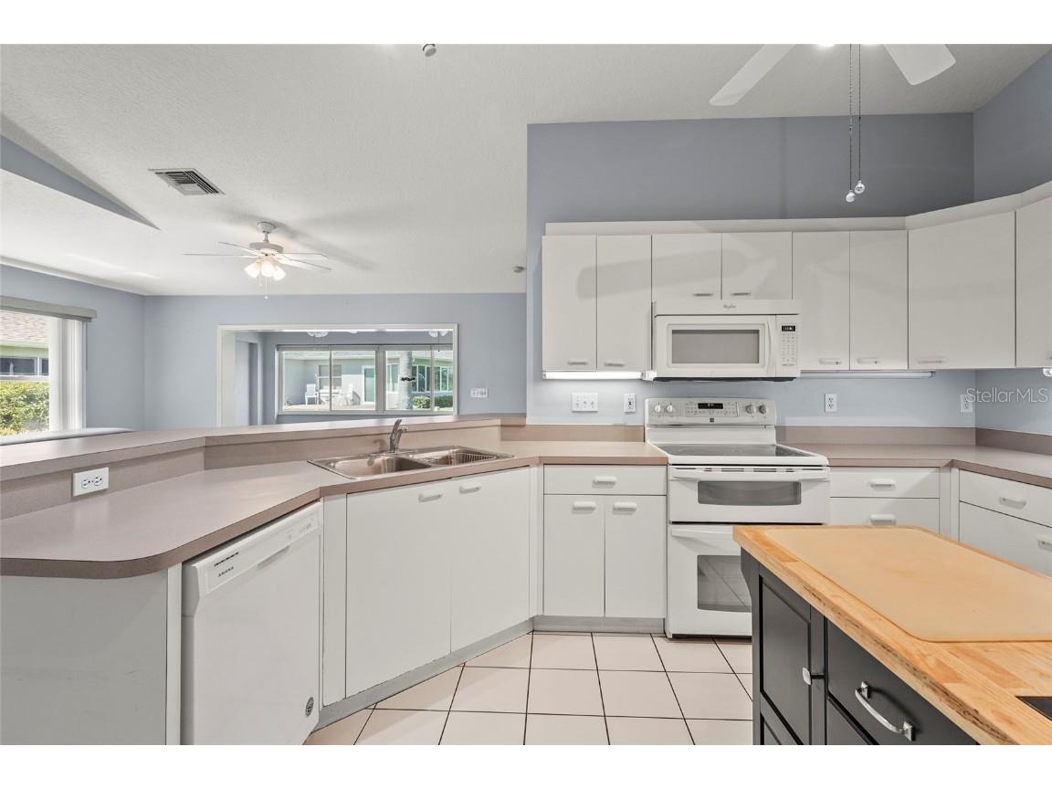 2417 Fairway Oaks Drive #22 Palmetto FL 34221 A4657498 image22