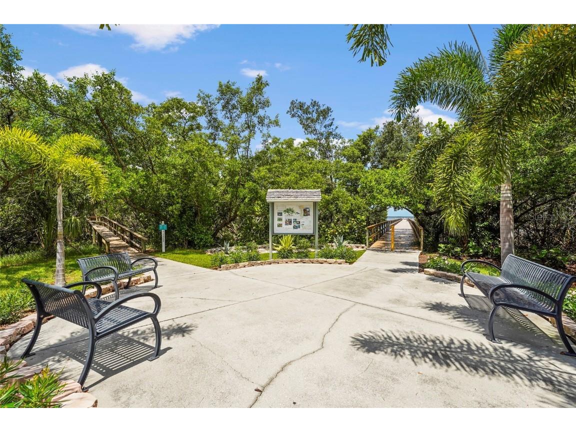 2417 Fairway Oaks Drive #22 Palmetto FL 34221 A4657498 image98