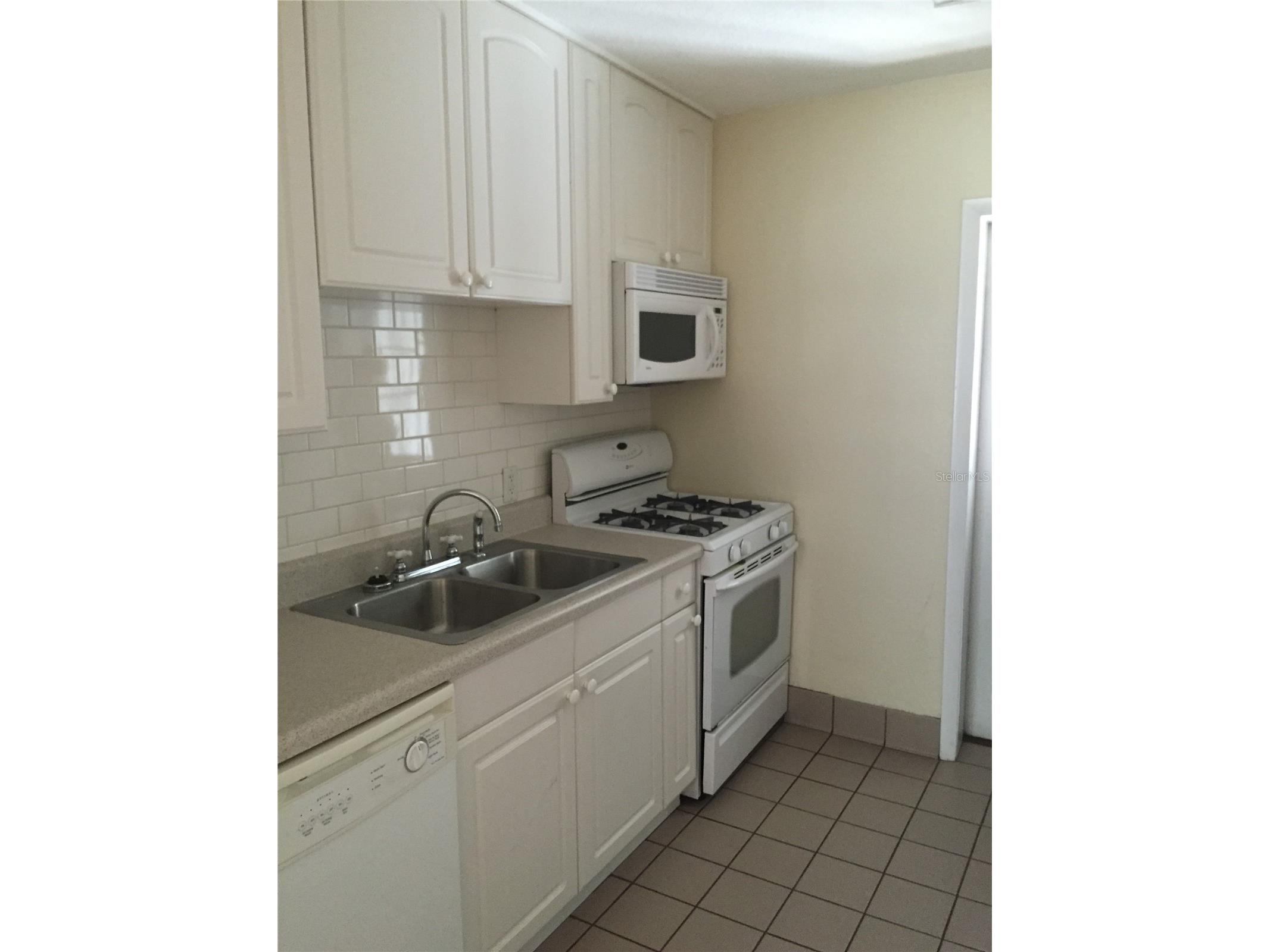 2417 Golfview Street Lakeland FL 33801 L4962596 image2