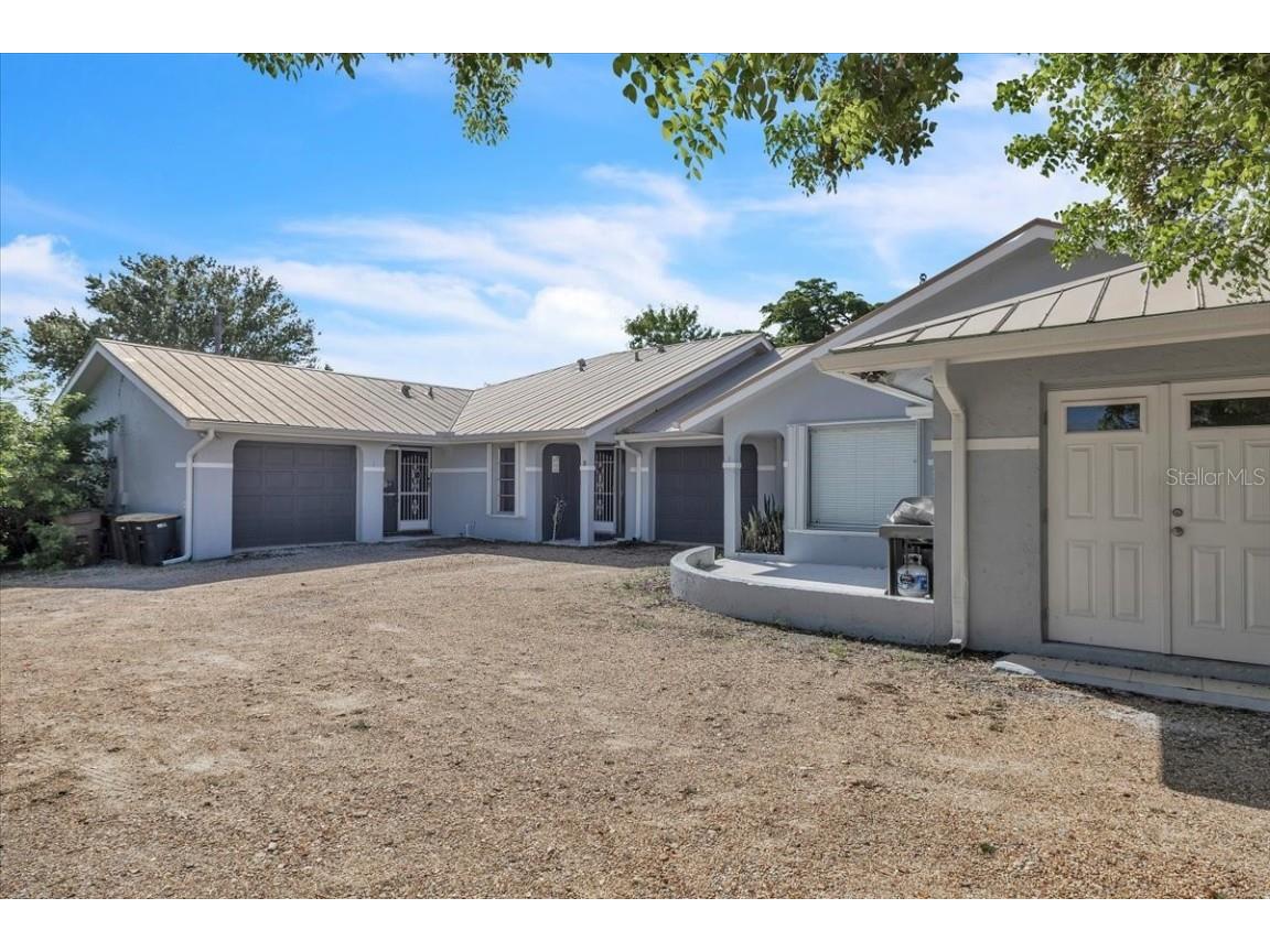 2417 Magdalina Drive Punta Gorda FL 33950 C7515074 image3