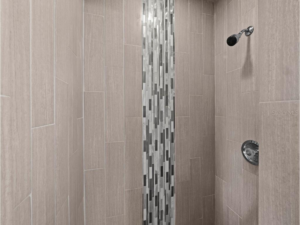 2417 Parson Lane Sarasota FL 34239 A4675748 image17