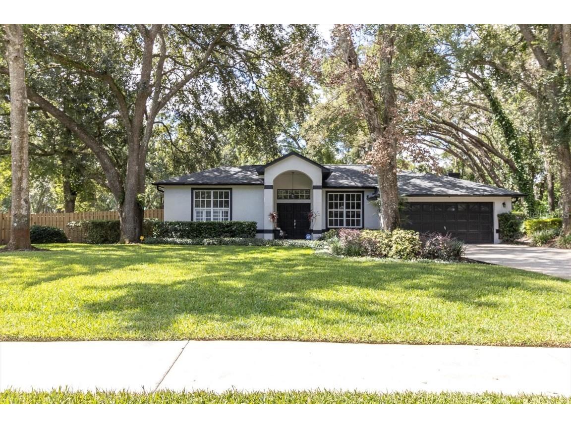 2417 Regal Drive Lutz FL 33549 W7878133 image1