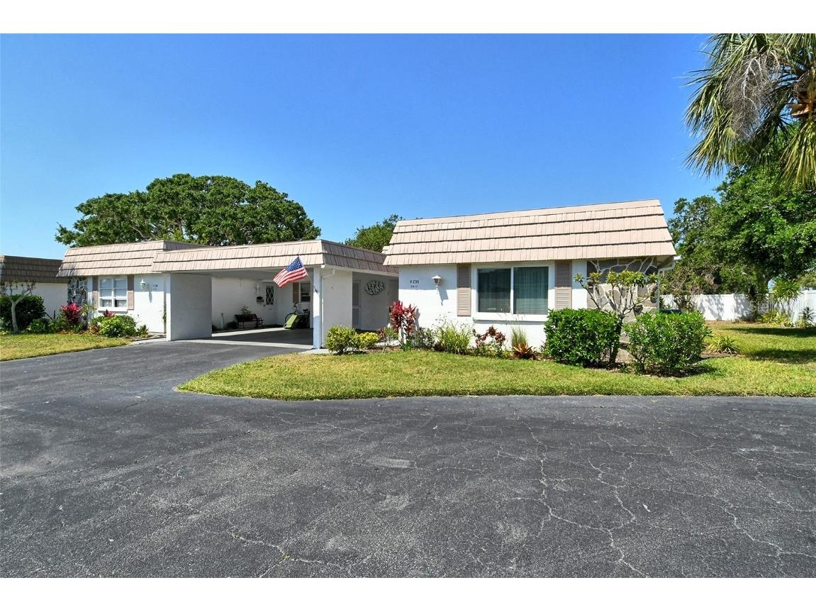 2417 Riverbluff Parkway #235 Sarasota FL 34231 A4647516 image1