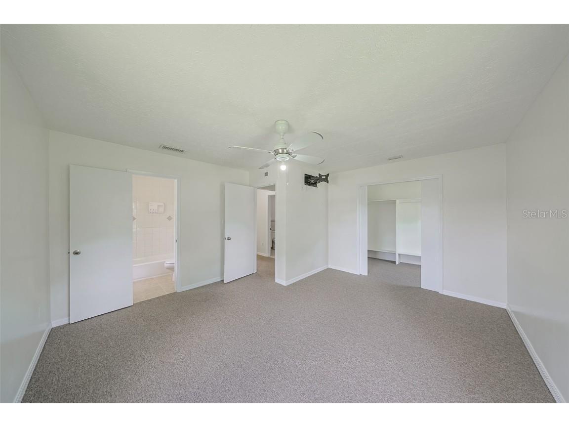 2417 S 66th Street Tampa FL 33619 TB8441080 image20