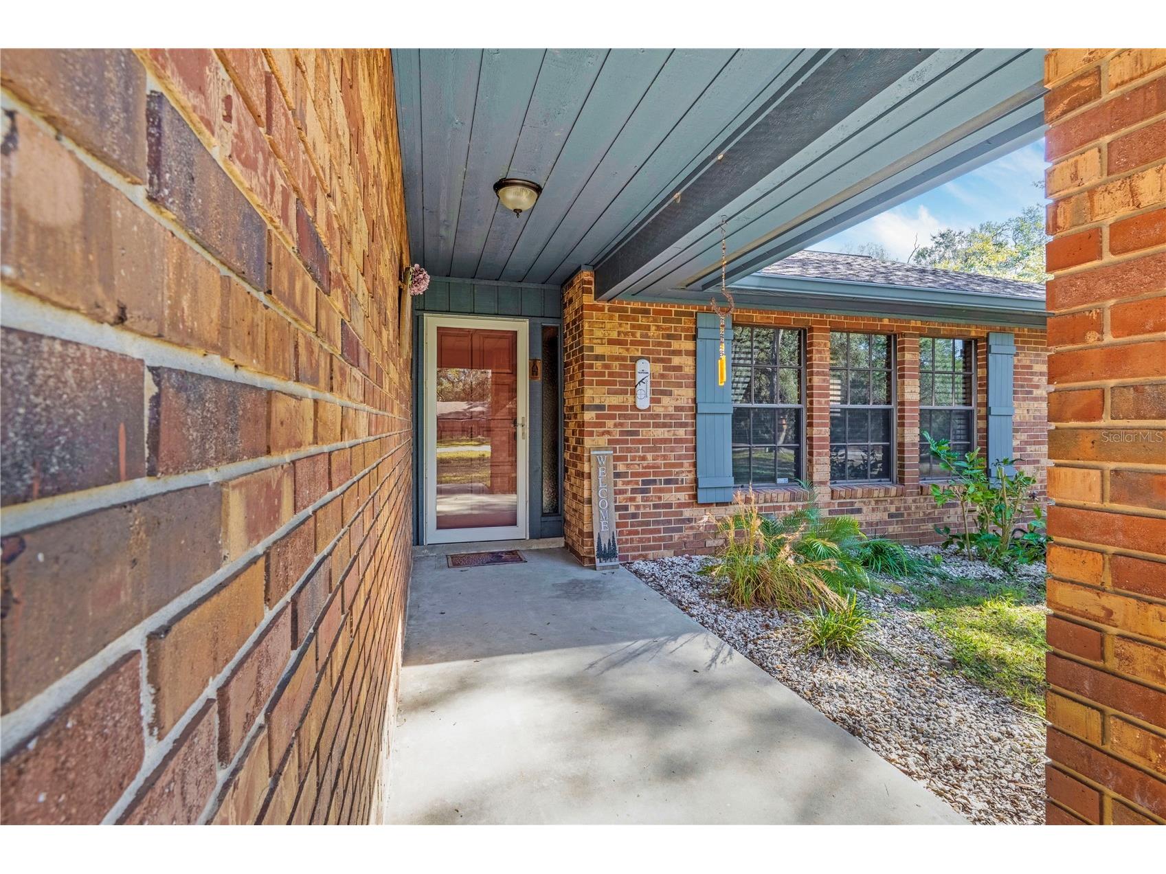 2417 S Oak Park Drive Deland FL 32724 V4946857 image2