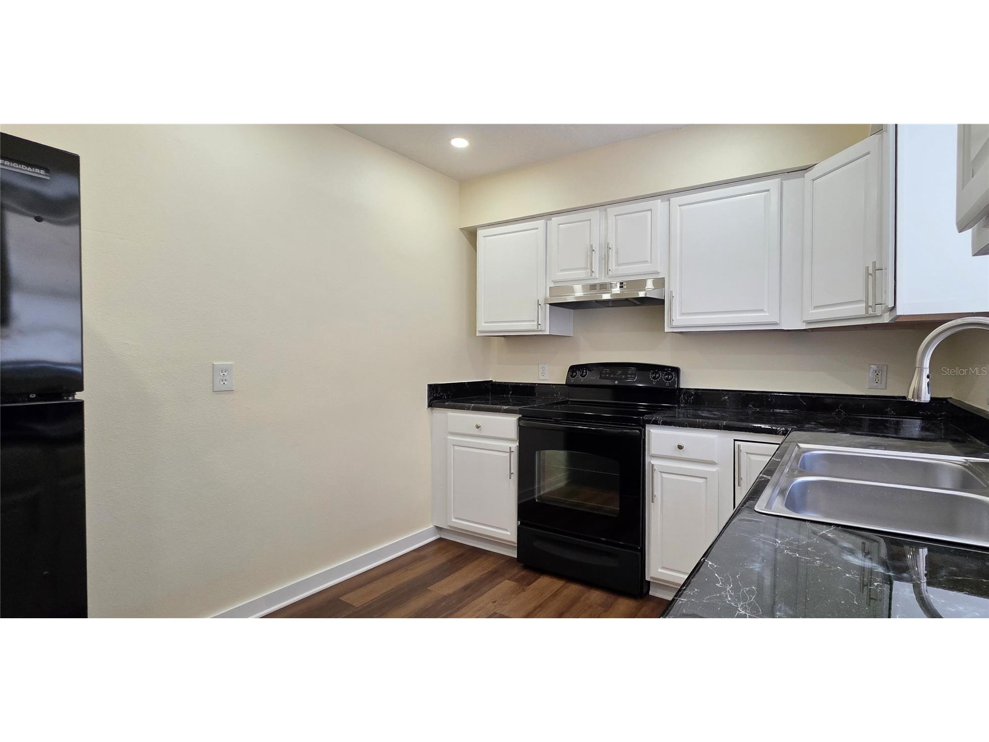 2417 Wishing Well Circle Tampa FL 33619 TB8506882 image16