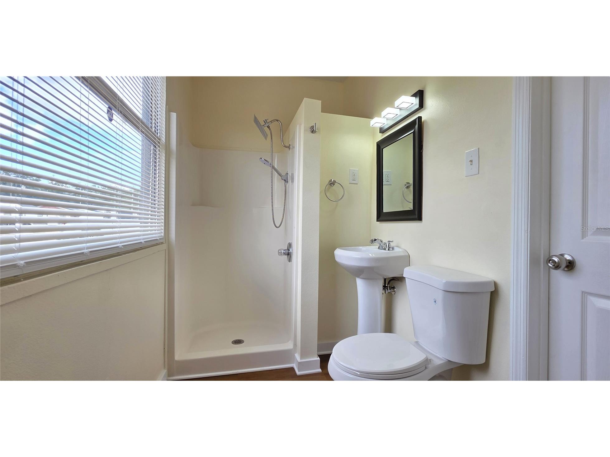 2417 Wishing Well Circle Tampa FL 33619 TB8506882 image24