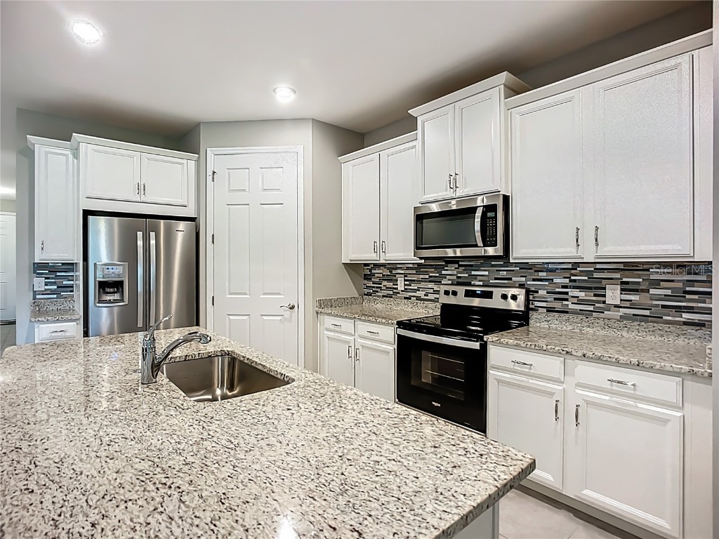 24176 Riverfront Drive Punta Gorda FL 33980 C7513261 image21