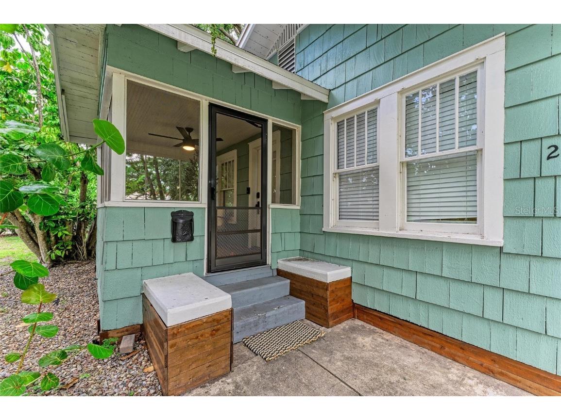 2418 12th Avenue W Bradenton FL 34205 A4664364 image2