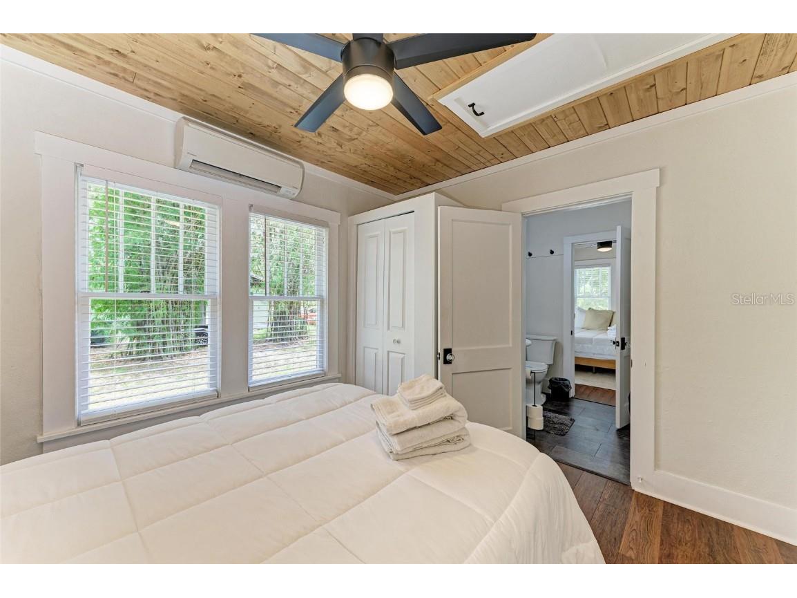 2418 12th Avenue W Bradenton FL 34205 A4664364 image29