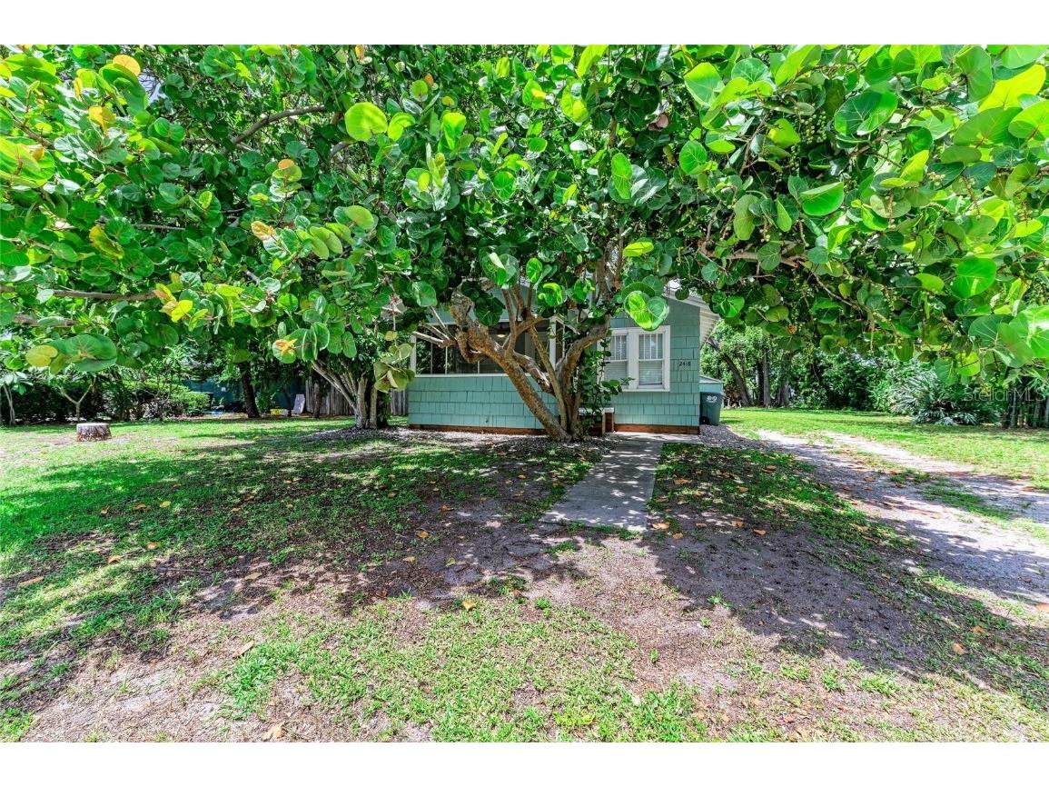 2418 12th Avenue W Bradenton FL 34205 A4664364 image39