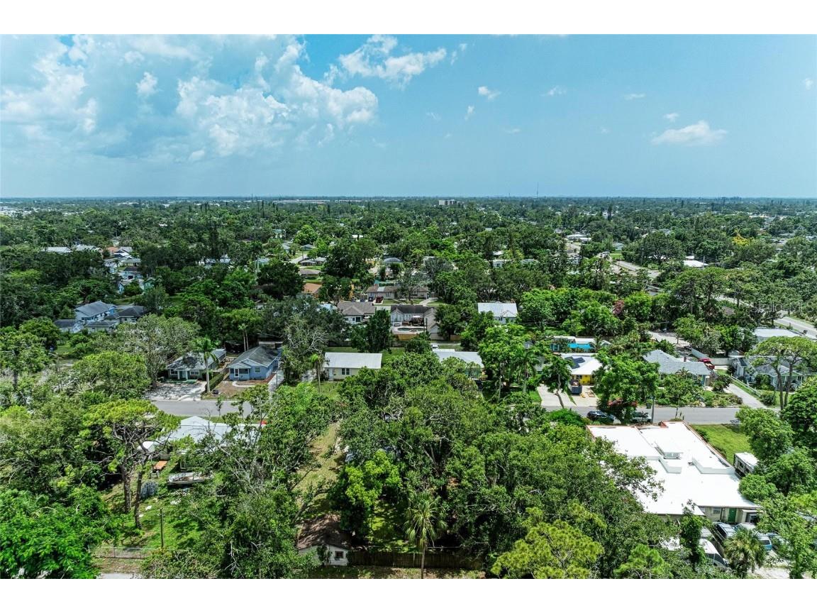 2418 12th Avenue W Bradenton FL 34205 A4664364 image43