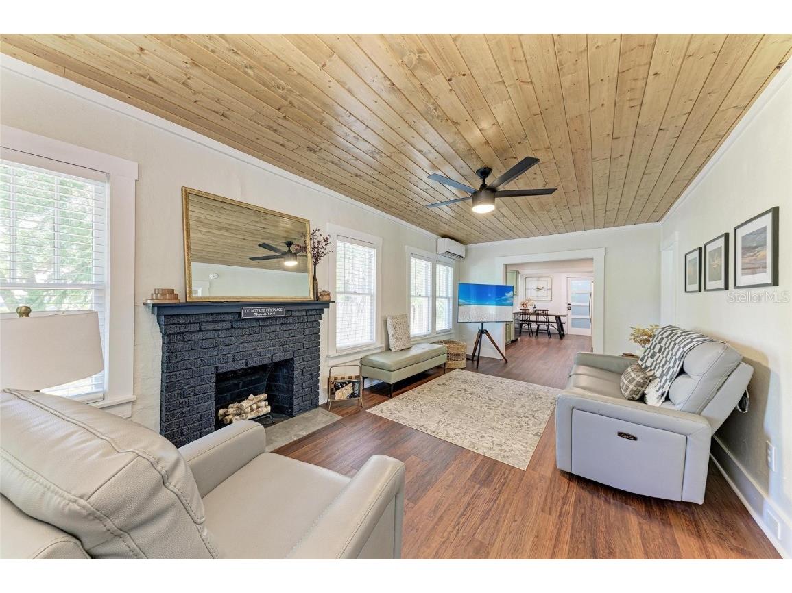 2418 12th Avenue W Bradenton FL 34205 A4664364 image9