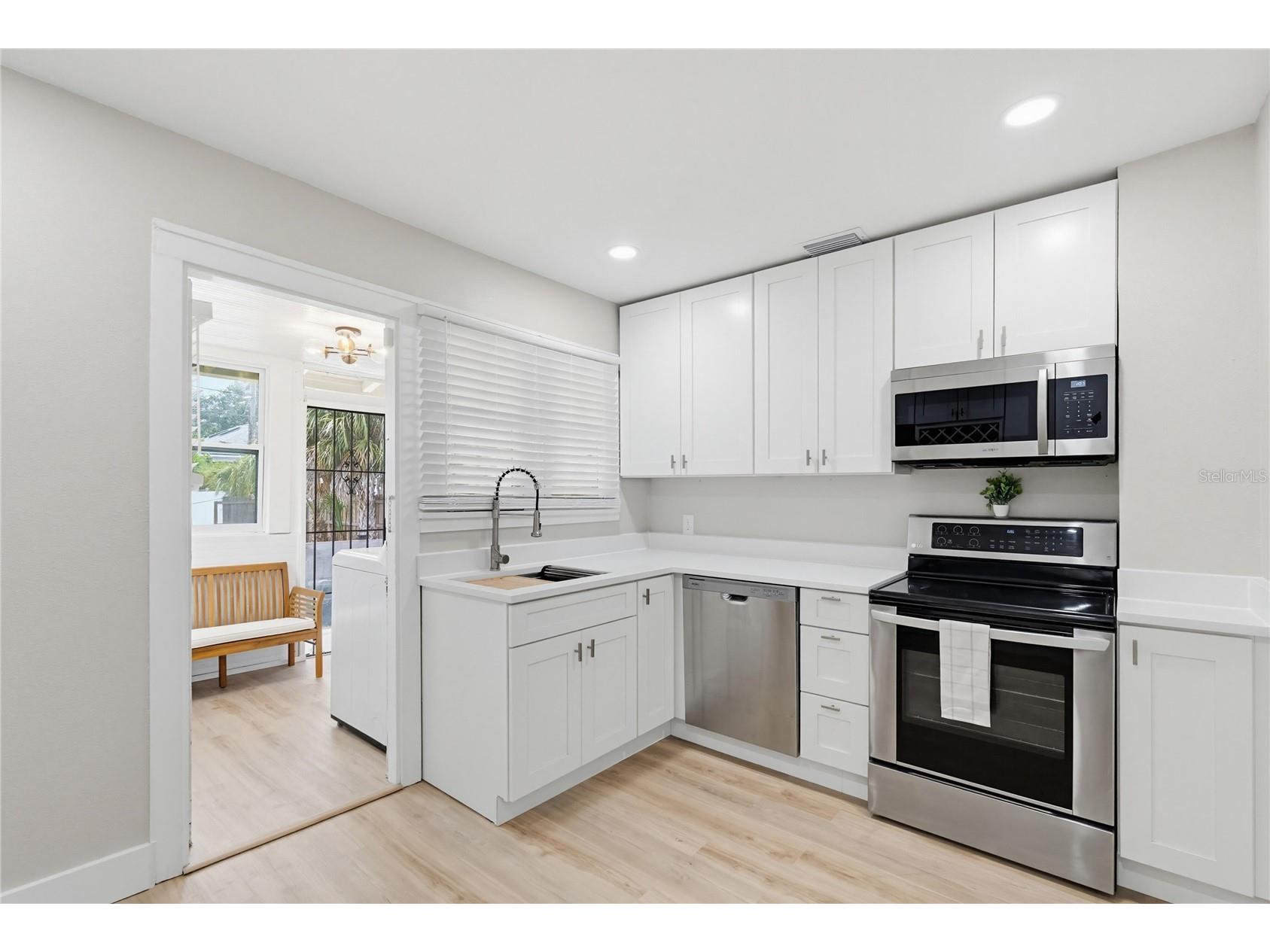 2418 2nd Avenue S Saint Petersburg FL 33712 O6415948 image35