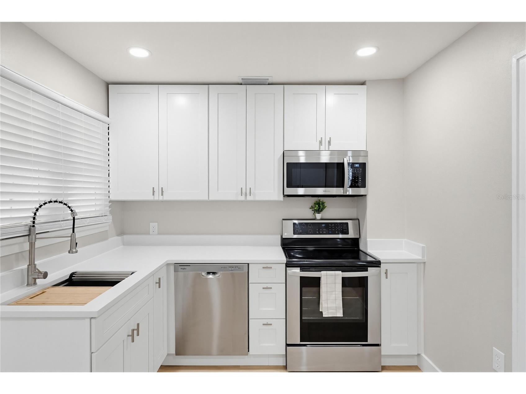 2418 2nd Avenue S Saint Petersburg FL 33712 O6415948 image38