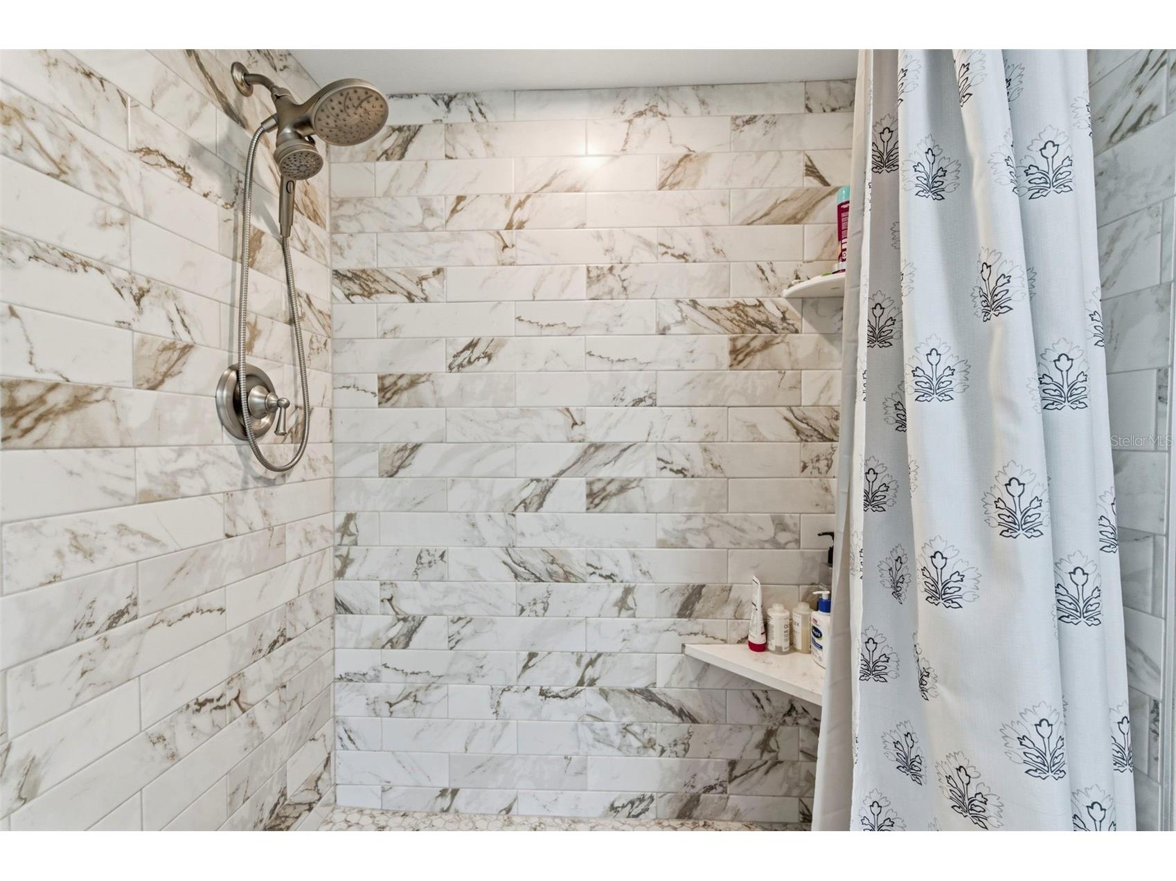 2418 Anthony Avenue Clearwater FL 33759 TB8498313 image20