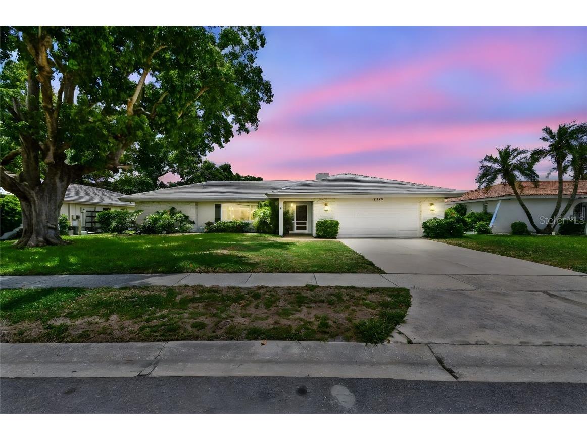 2418 Cardwell Way Sarasota FL 34231 TB8398027 image1