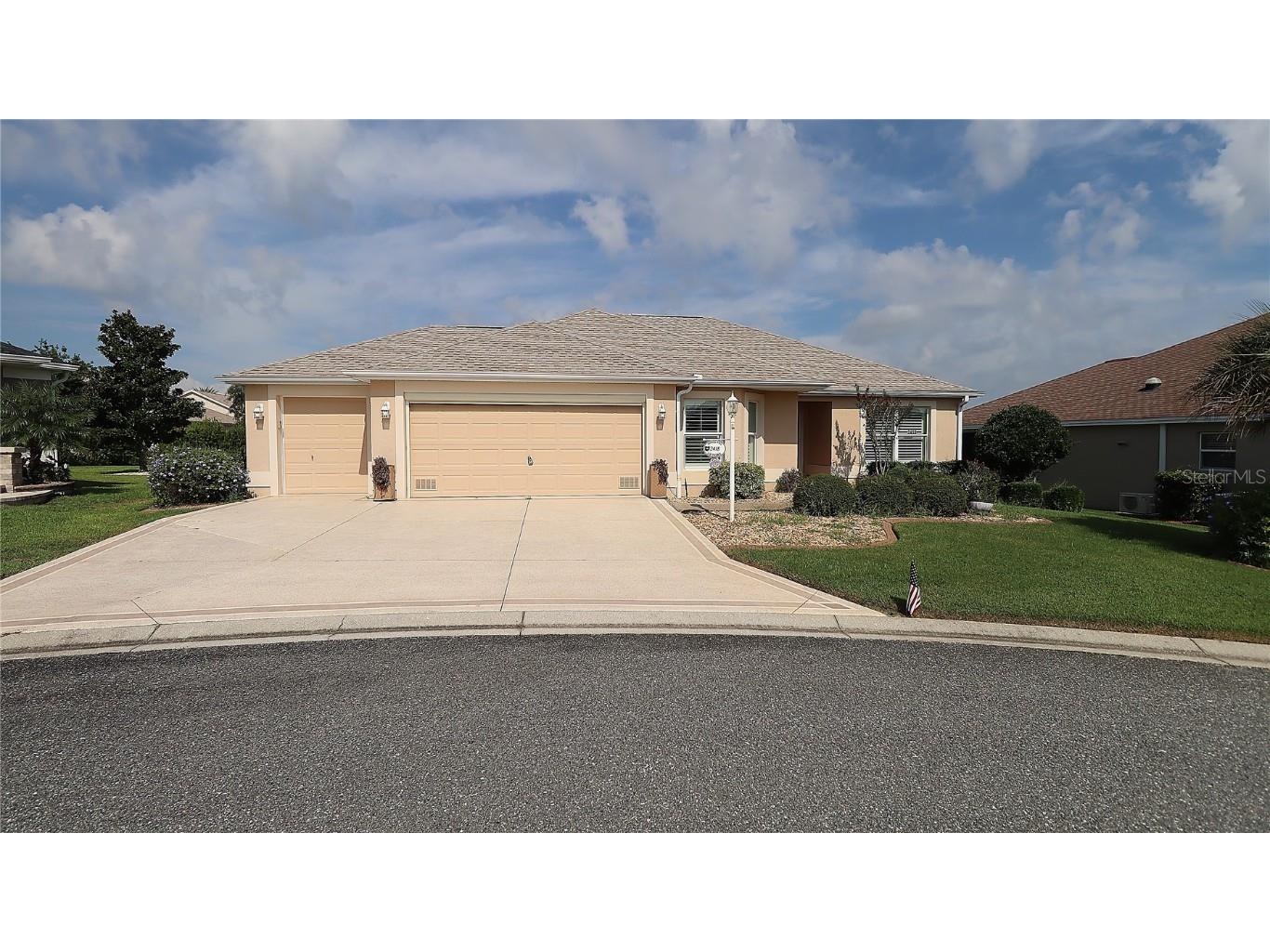 2418 Columbia Way The Villages FL 32162 G5101536 image1