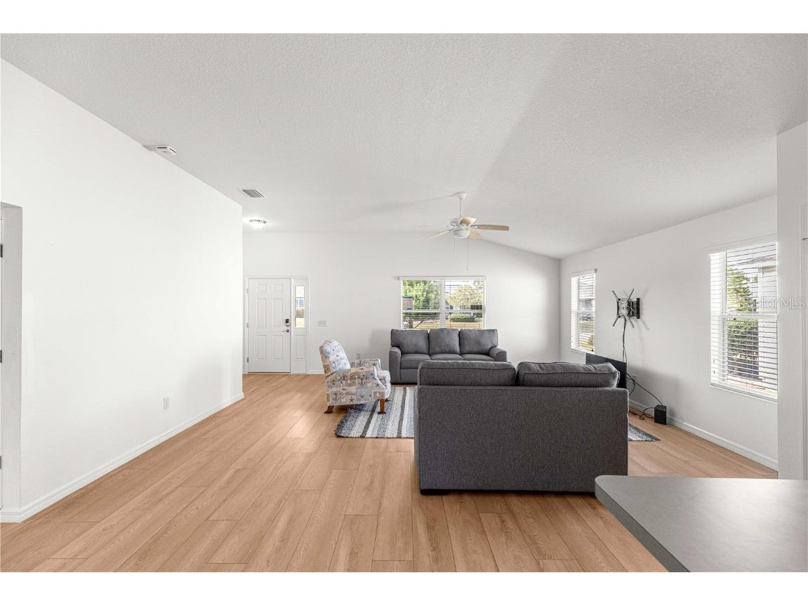 2418 Hopespring Loop The Villages FL 32162 OM713904 image12