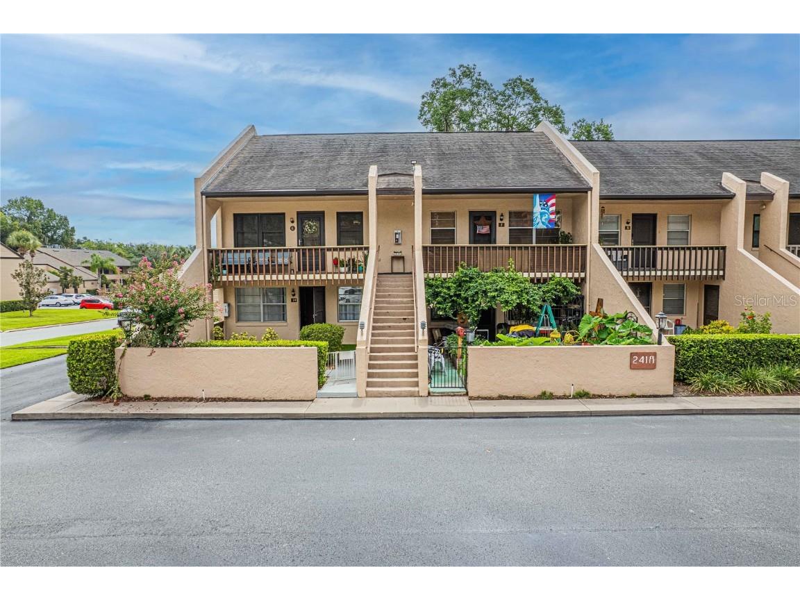 2418 NE 7th Street #6 Ocala FL 34470 OM705695 image1