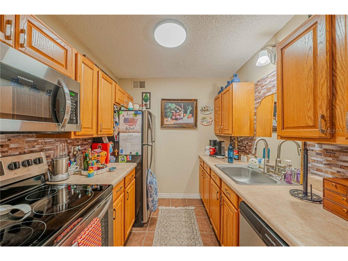 2418 NE 7th Street #6 Ocala FL 34470 OM705695 image10