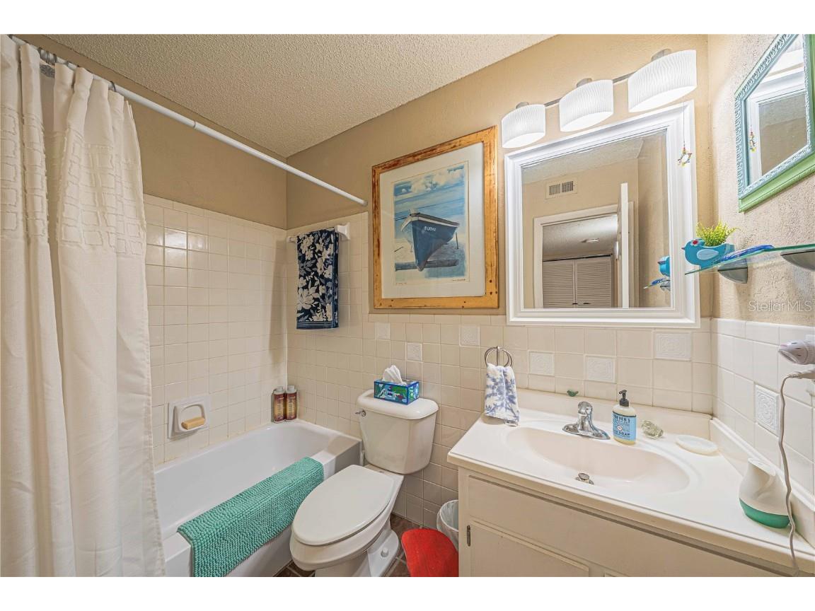 2418 NE 7th Street #6 Ocala FL 34470 OM705695 image14