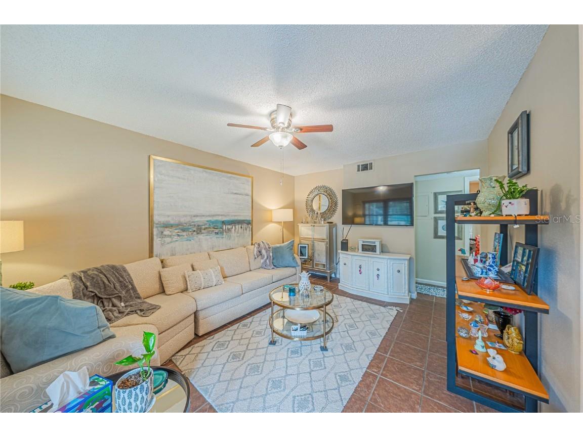 2418 NE 7th Street #6 Ocala FL 34470 OM705695 image2