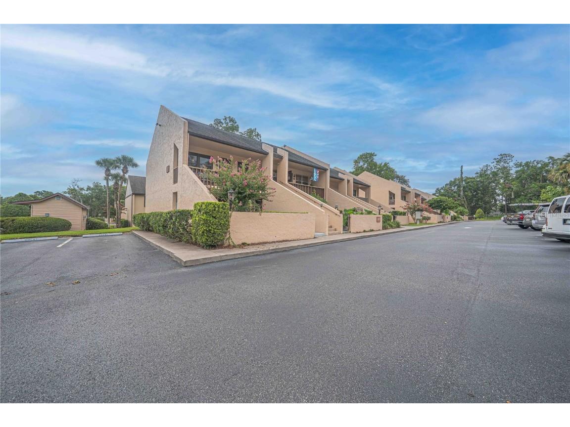 2418 NE 7th Street #6 Ocala FL 34470 OM705695 image23