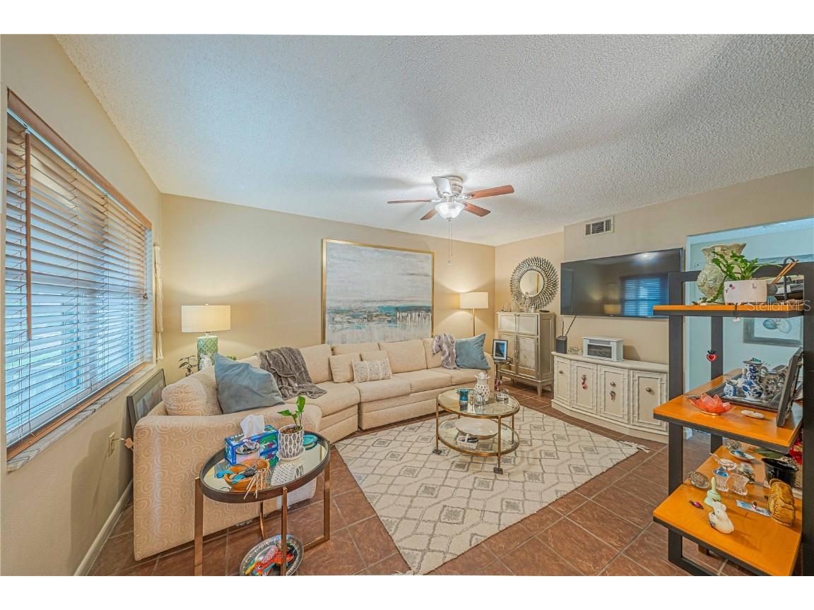 2418 NE 7th Street #6 Ocala FL 34470 OM705695 image3