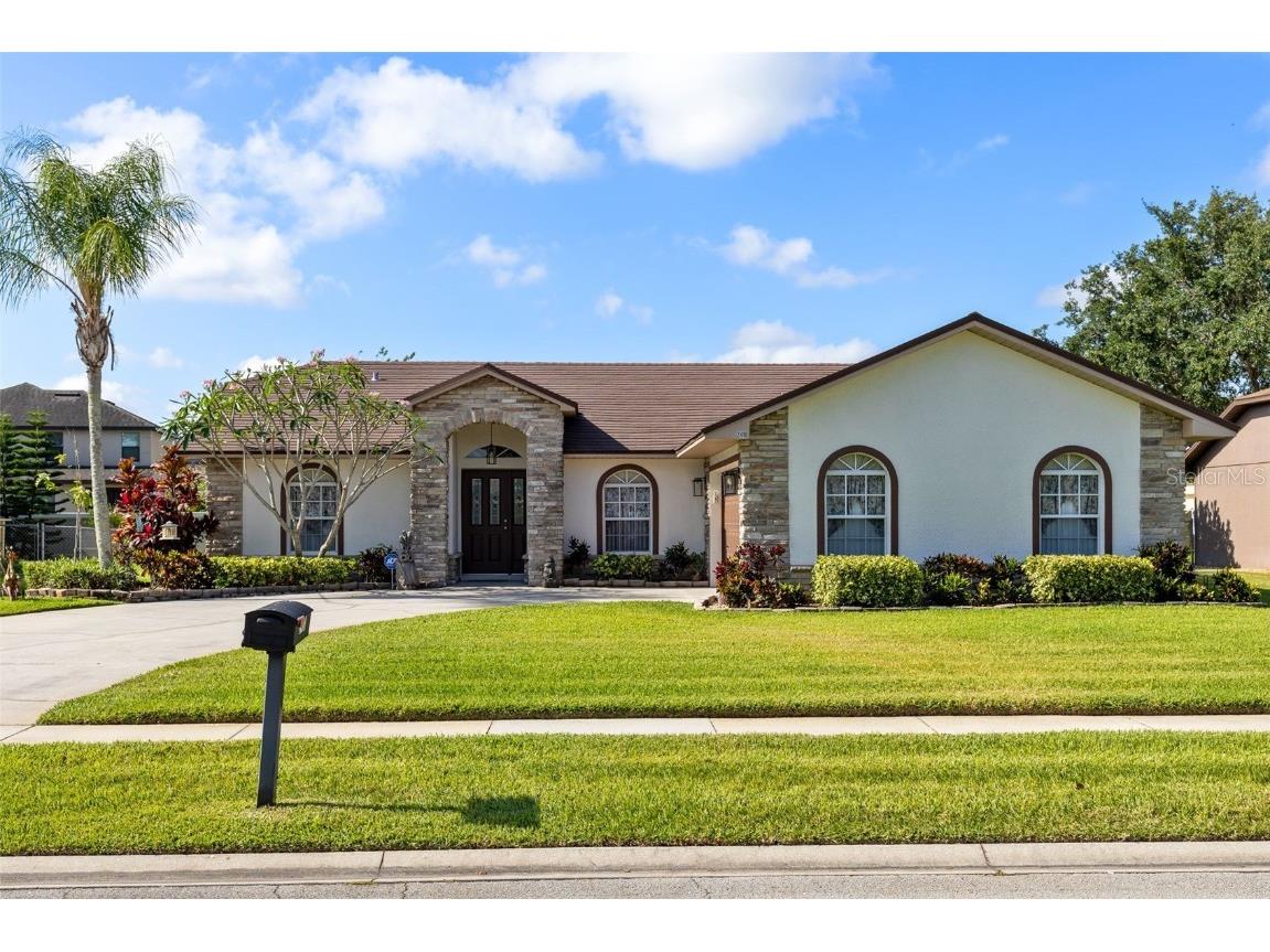 2418 Sweetwater Boulevard Saint Cloud FL 34772 O6204132 image1