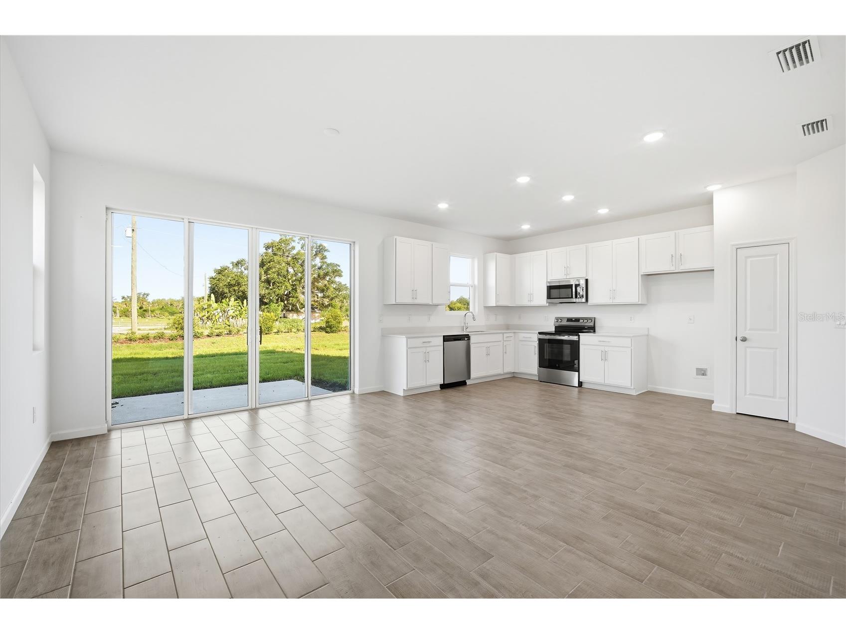 2419 29th Lane E Palmetto FL 34221 S5132409 image8