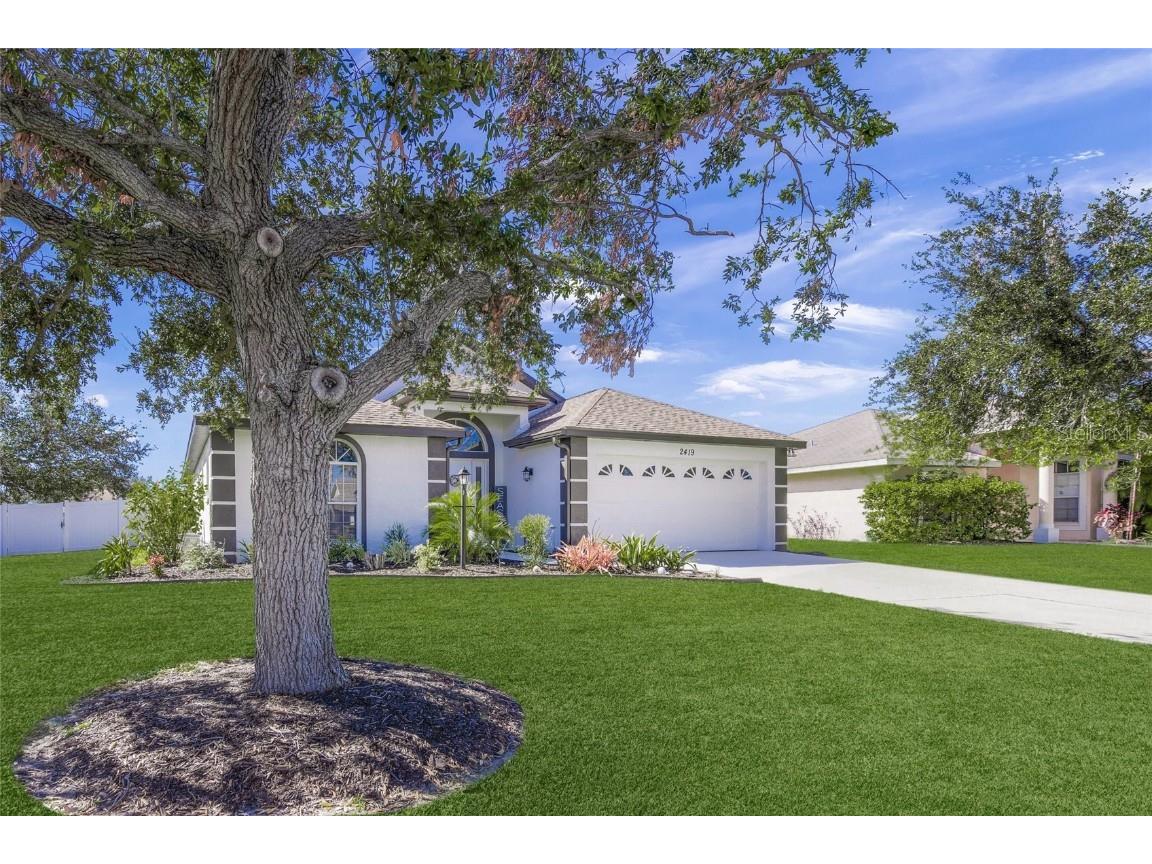 2419 7th Court E Ellenton FL 34222 A4630822 image1