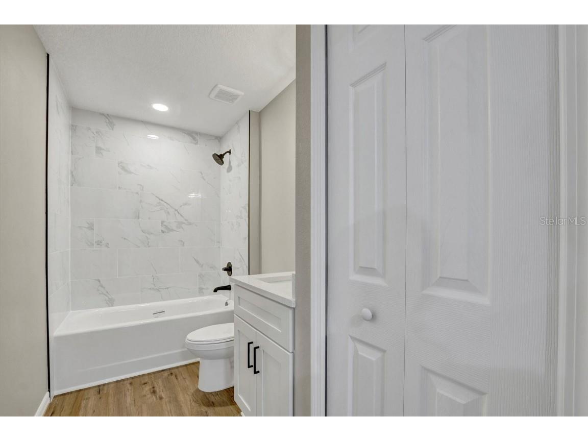 2419 Blair Circle N Lakeland FL 33803 P4935829 image15