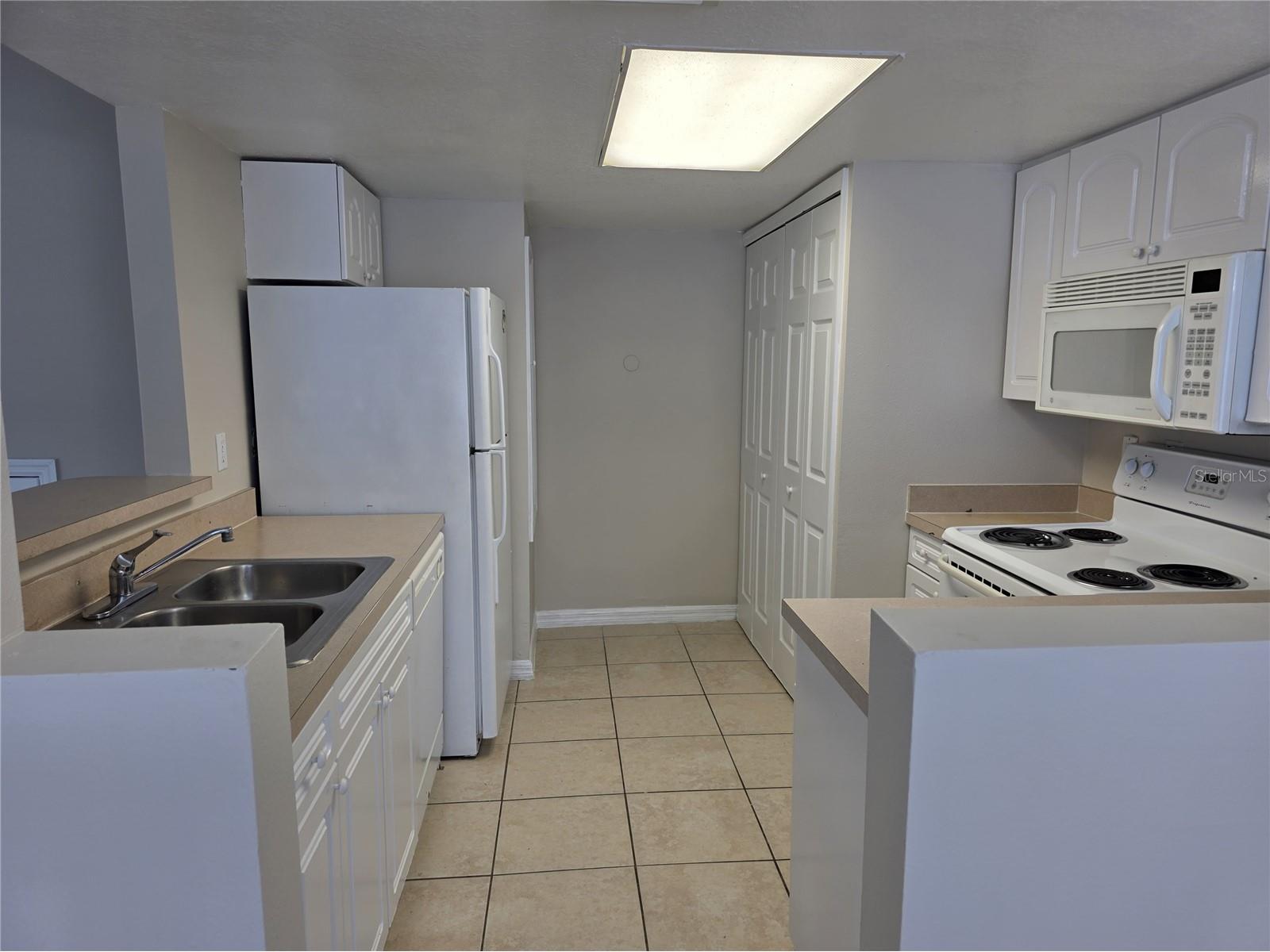 2419 Fan Palm Drive Davenport FL 33897 S5153562 image4