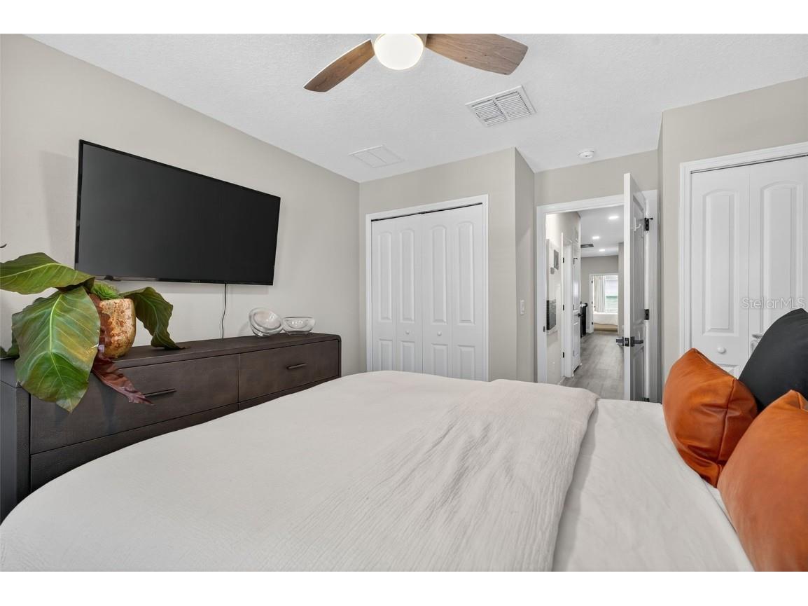 2419 Foggy Creek Circle Clearwater FL 33764 TB8450474 image33