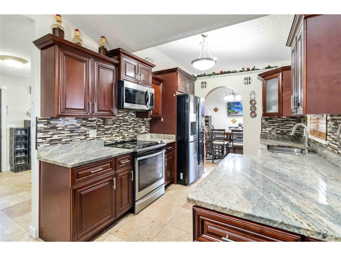 2419 Lancashire Lane Kissimmee FL 34743 S5133020 image18