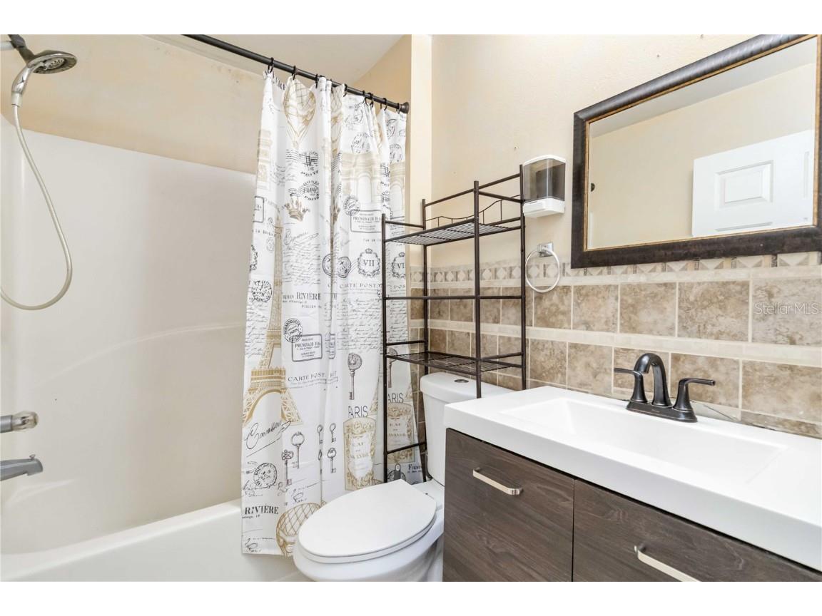 2419 Lancashire Lane Kissimmee FL 34743 S5133020 image23