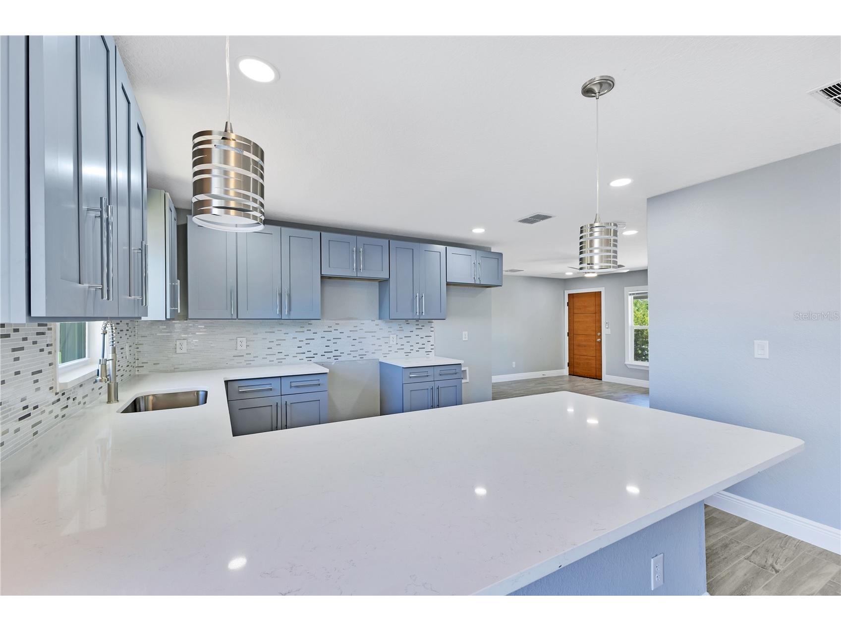 2419 Orange Center Boulevard Orlando FL 32805 O6410648 image10
