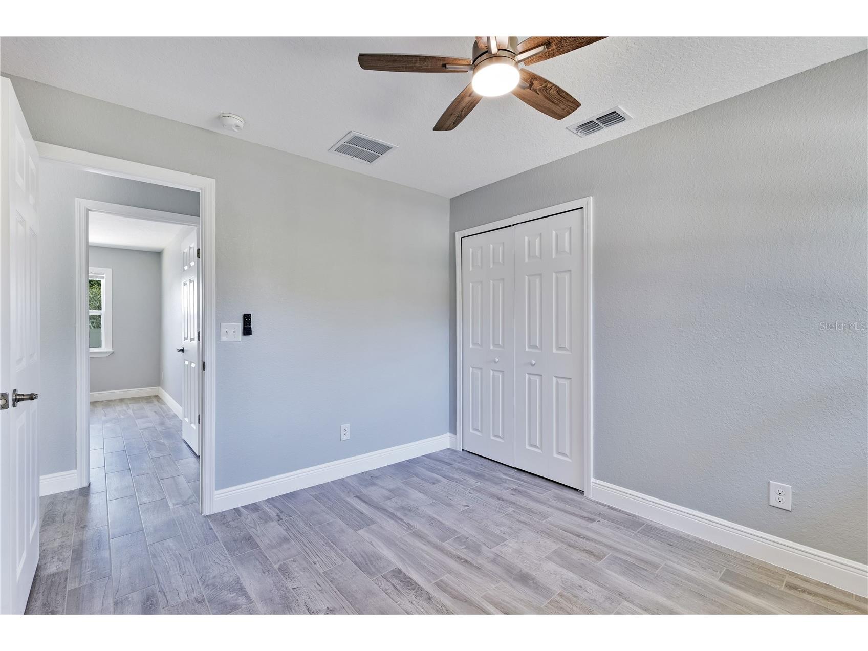 2419 Orange Center Boulevard Orlando FL 32805 O6410648 image16