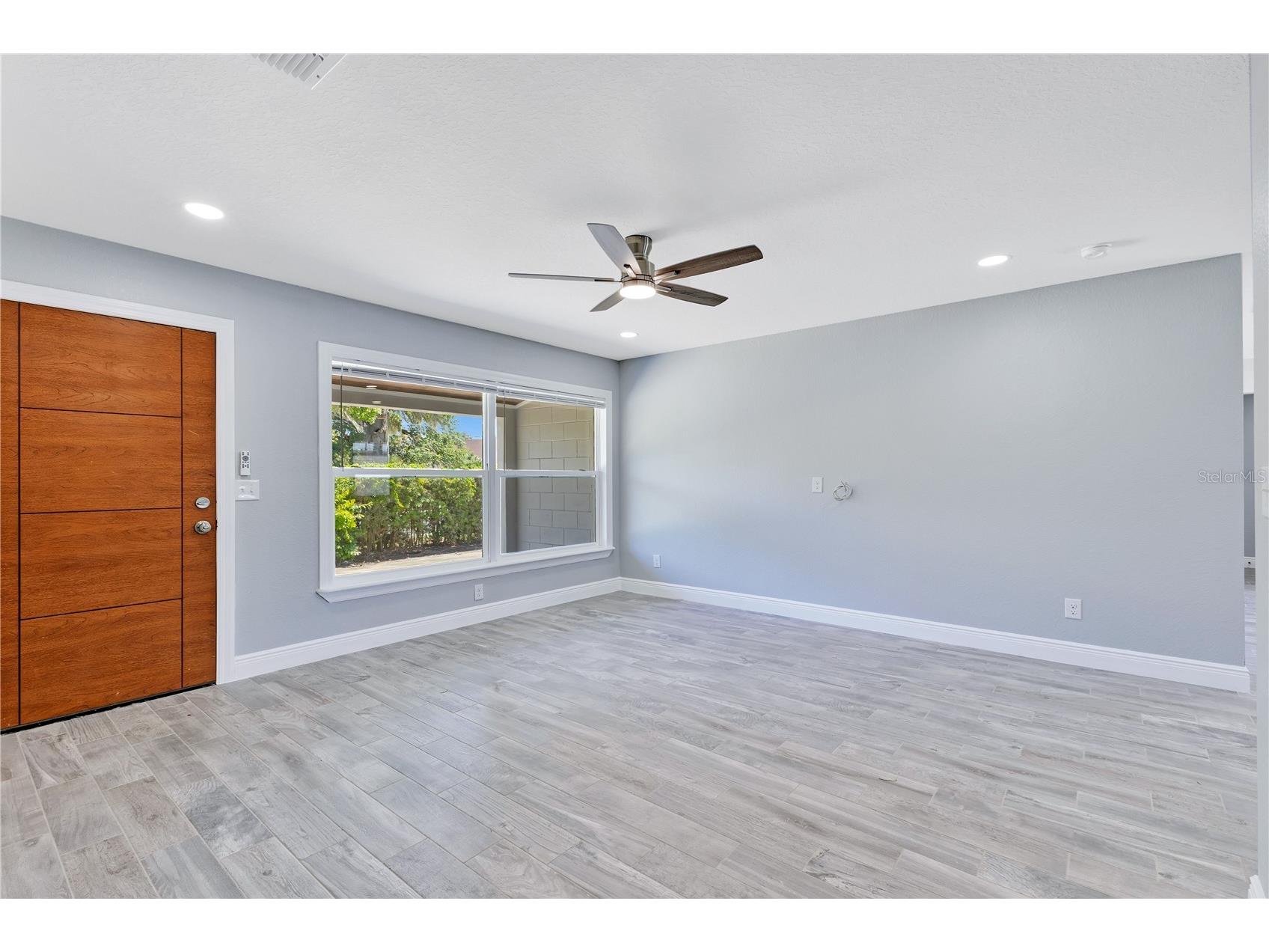 2419 Orange Center Boulevard Orlando FL 32805 O6410648 image5