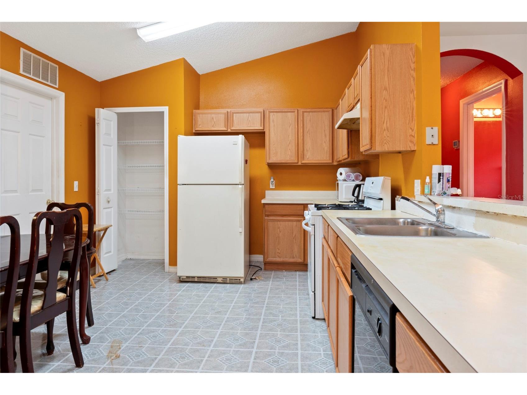 2419 Willow Tree Lane Kissimmee FL 34758 S5145985 image2
