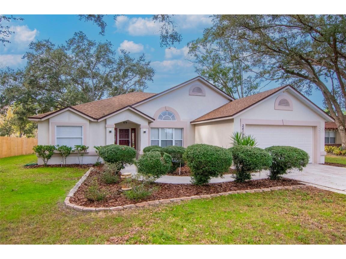 24195 Landing Drive Lutz FL 33559 TB8455772 image1