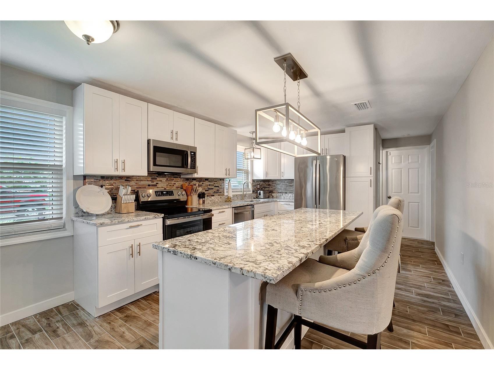 242 176th Avenue E Redington Shores FL 33708 OM722479 image3