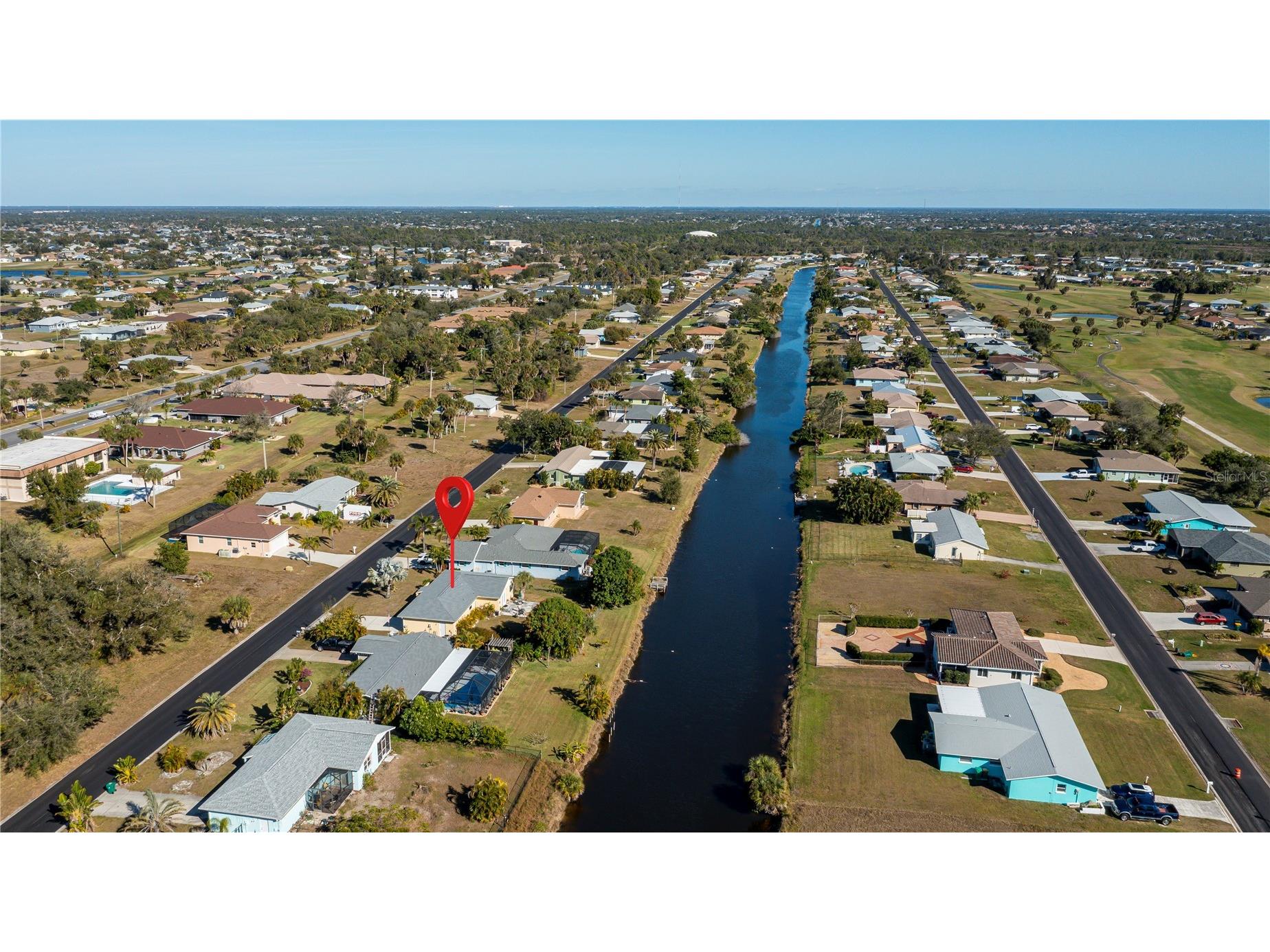 242 Annapolis Lane Rotonda West FL 33947 - OAKLAND HILLS CREEK C7520633 image2