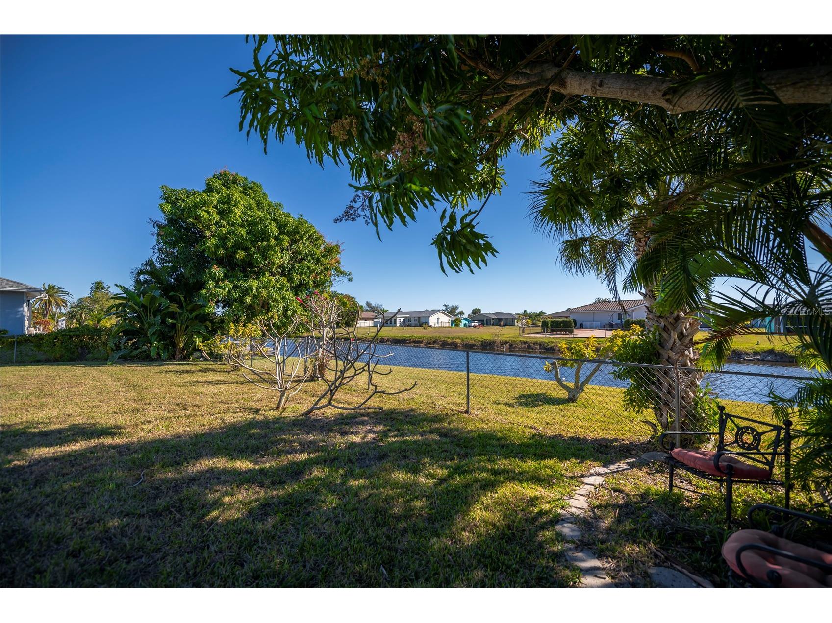 242 Annapolis Lane Rotonda West FL 33947 - OAKLAND HILLS CREEK C7520633 image43