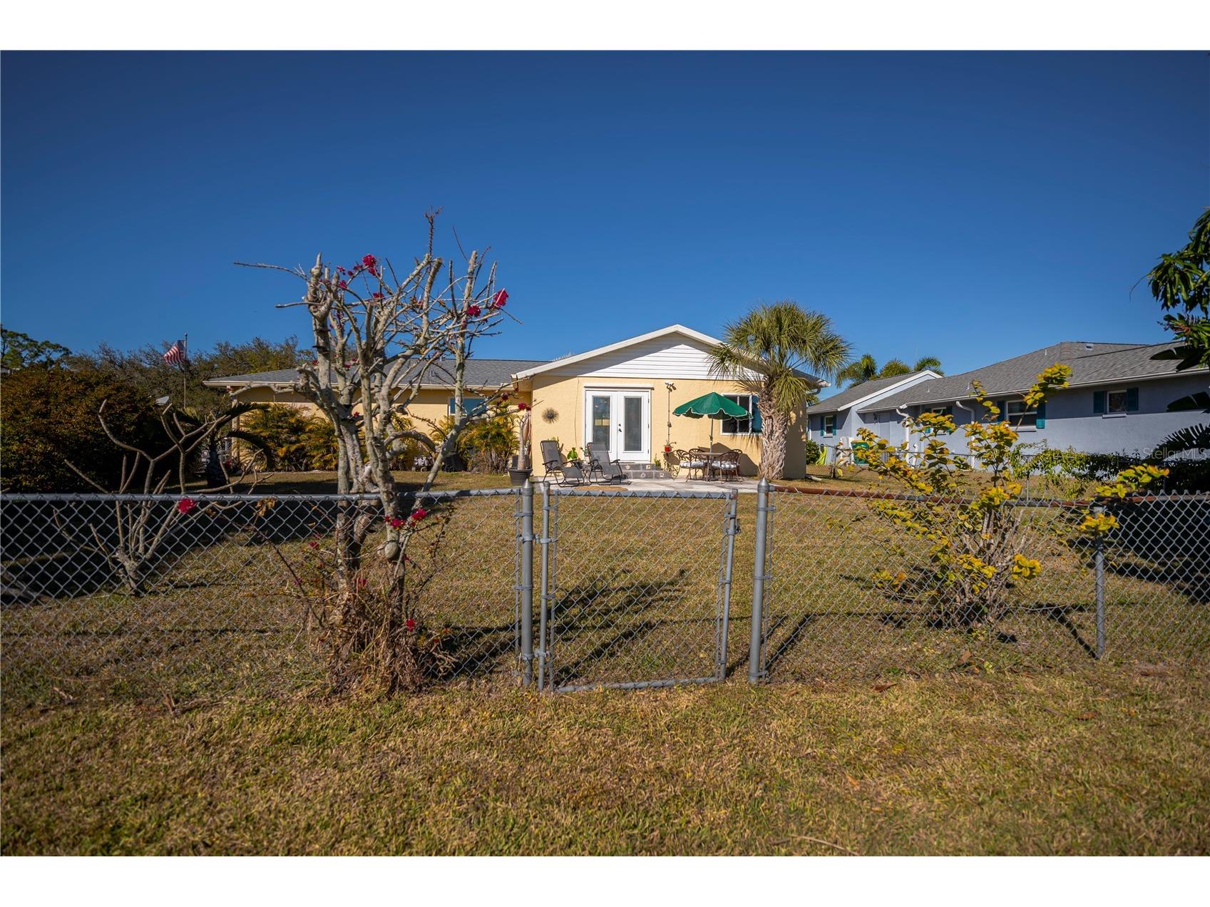 242 Annapolis Lane Rotonda West FL 33947 - OAKLAND HILLS CREEK C7520633 image48