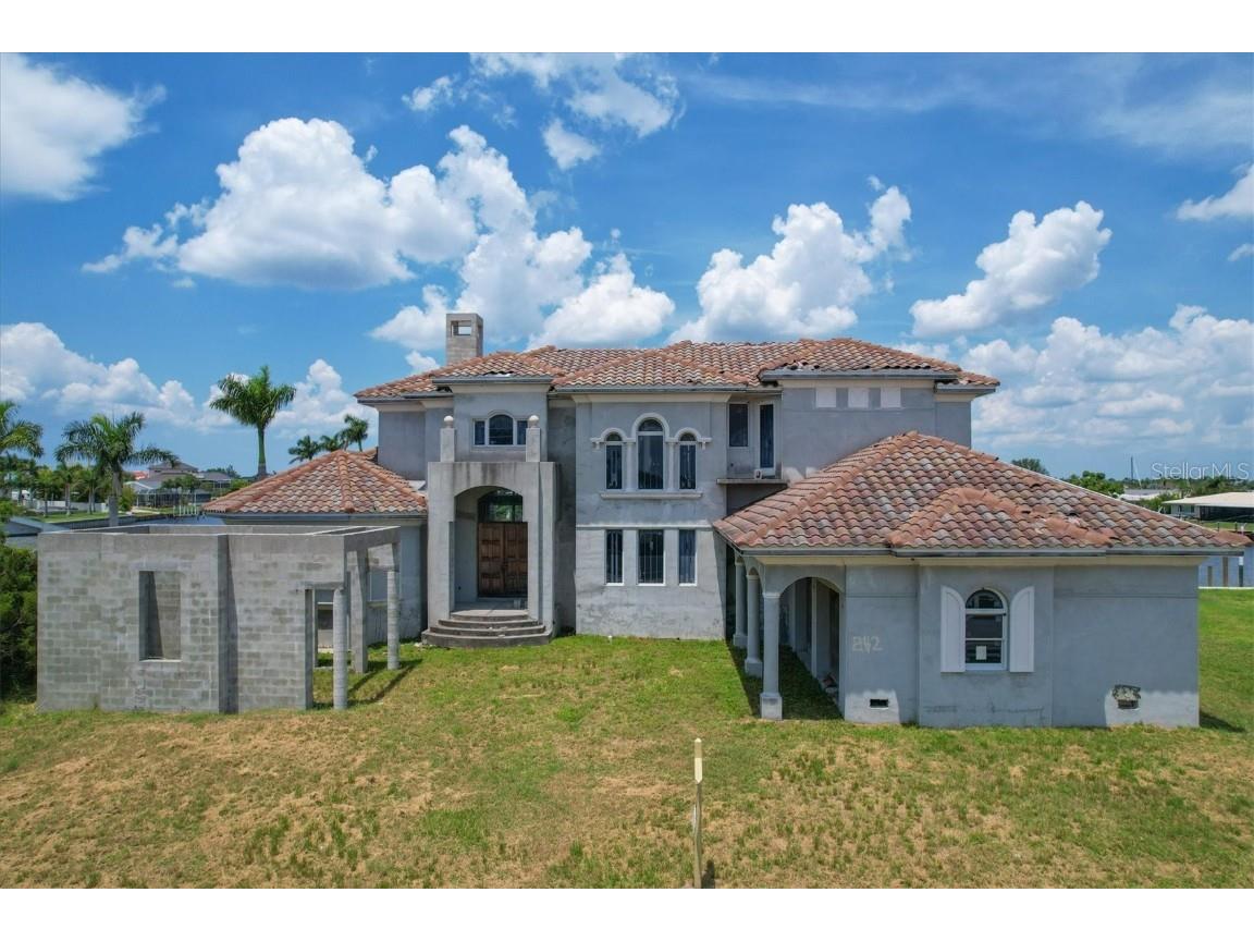 242 Beeney Road SE Port Charlotte FL 33952 - BEENEY WATERWAY D6131325 image1