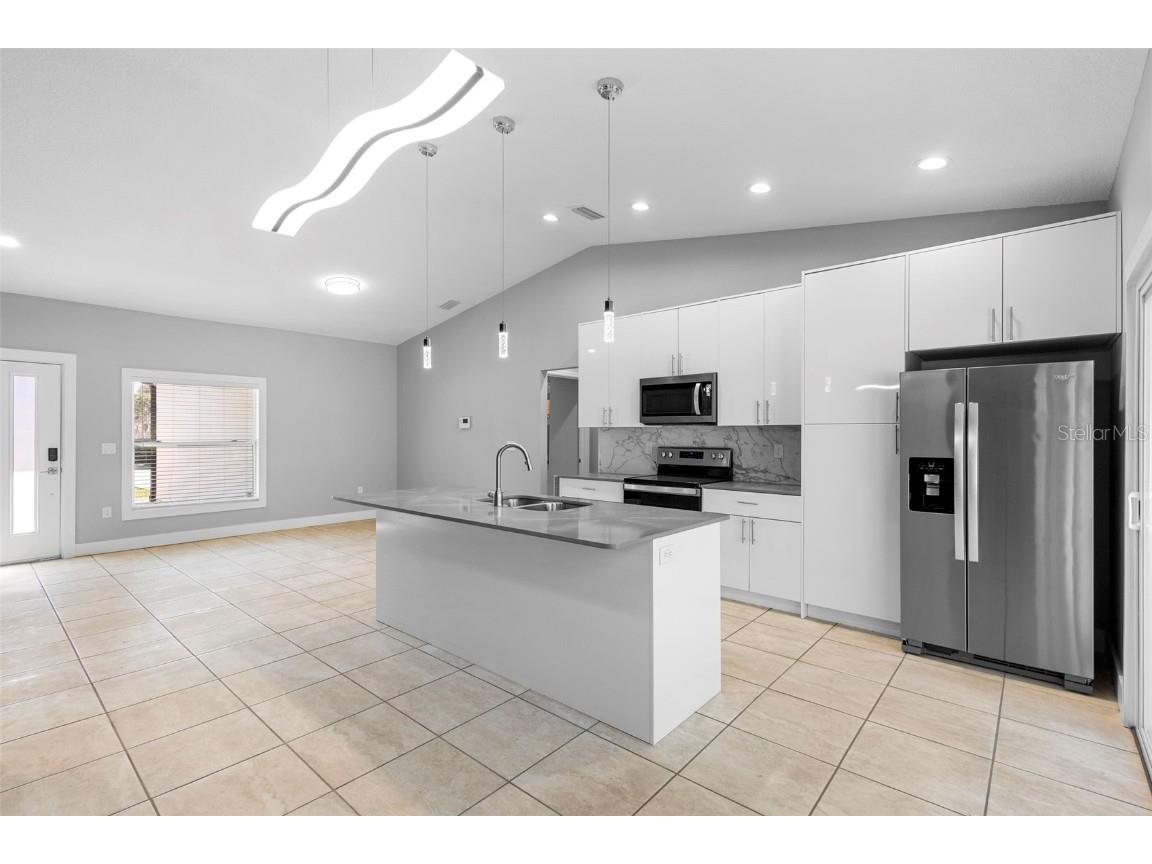 242 Dirksen Drive Debary FL 32713 C7518045 image13