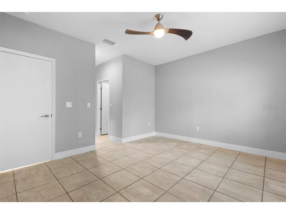 242 Dirksen Drive Debary FL 32713 C7518045 image15