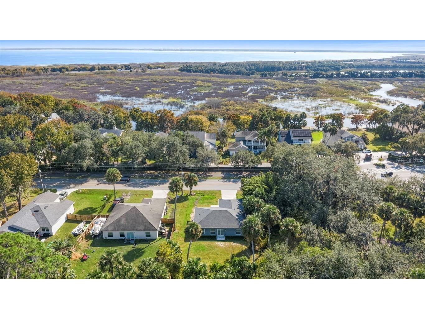 242 Dirksen Drive Debary FL 32713 C7518045 image4